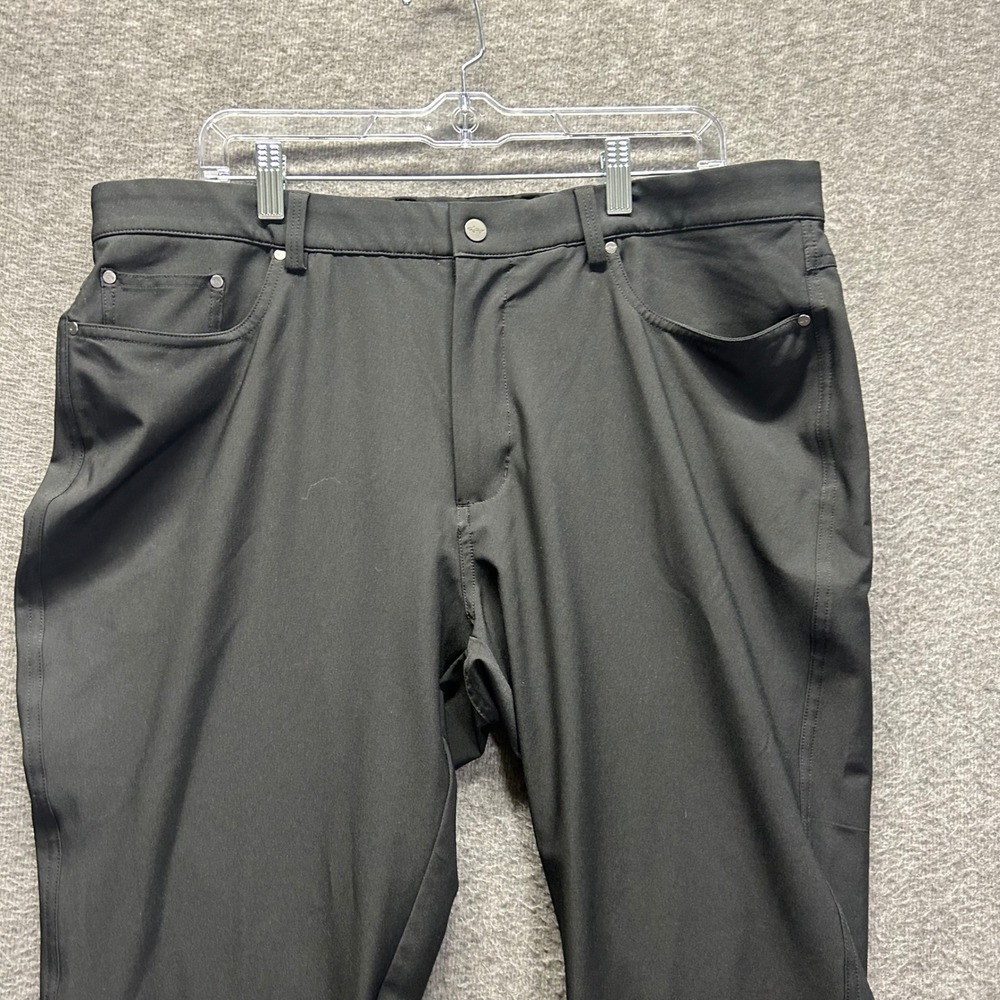Greg Norman Mens Black Performance Golf Pants Stretch 5-Pocket 38x30 Flat Front